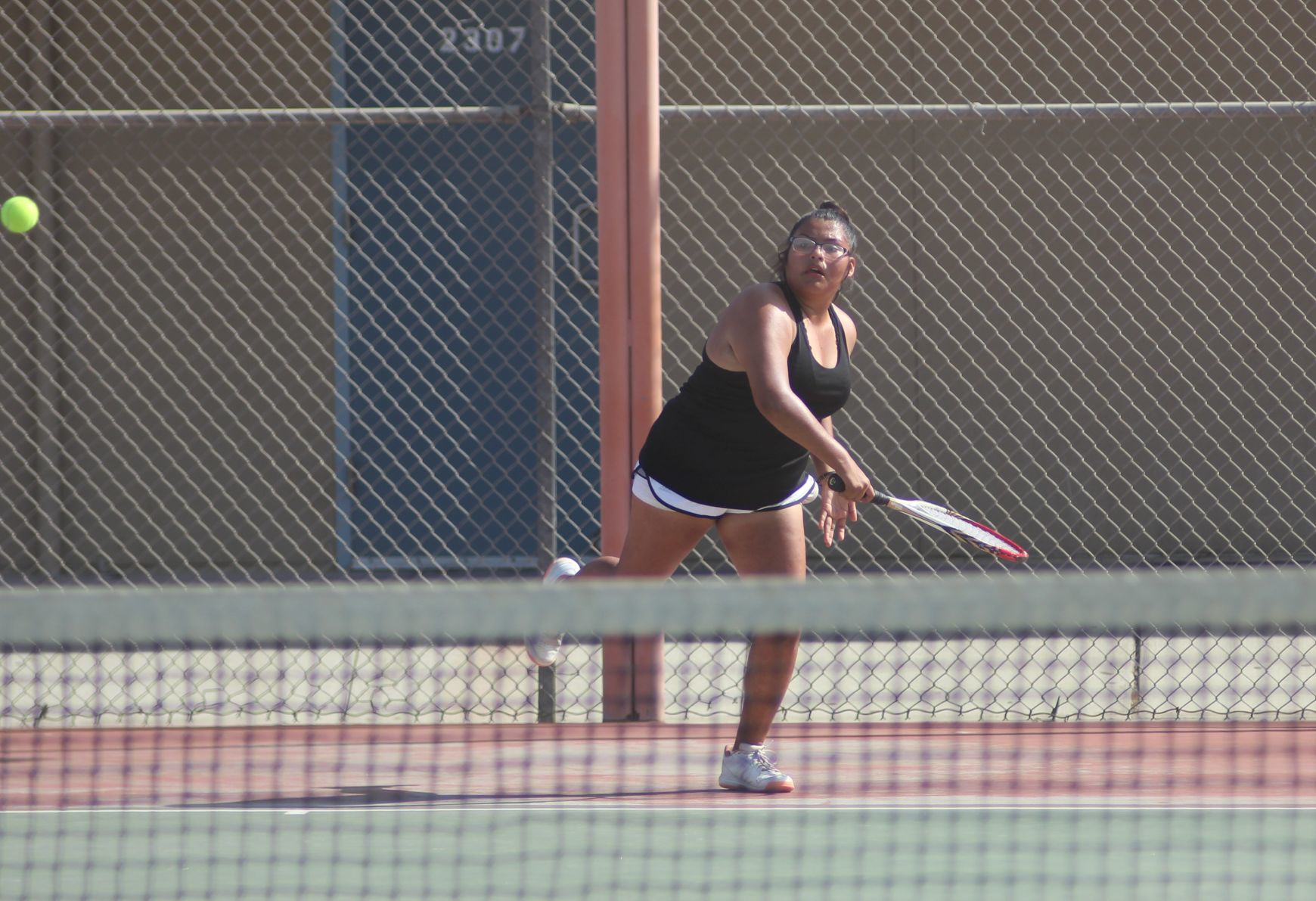 Selma falls to Kerman, starts season at 0-3